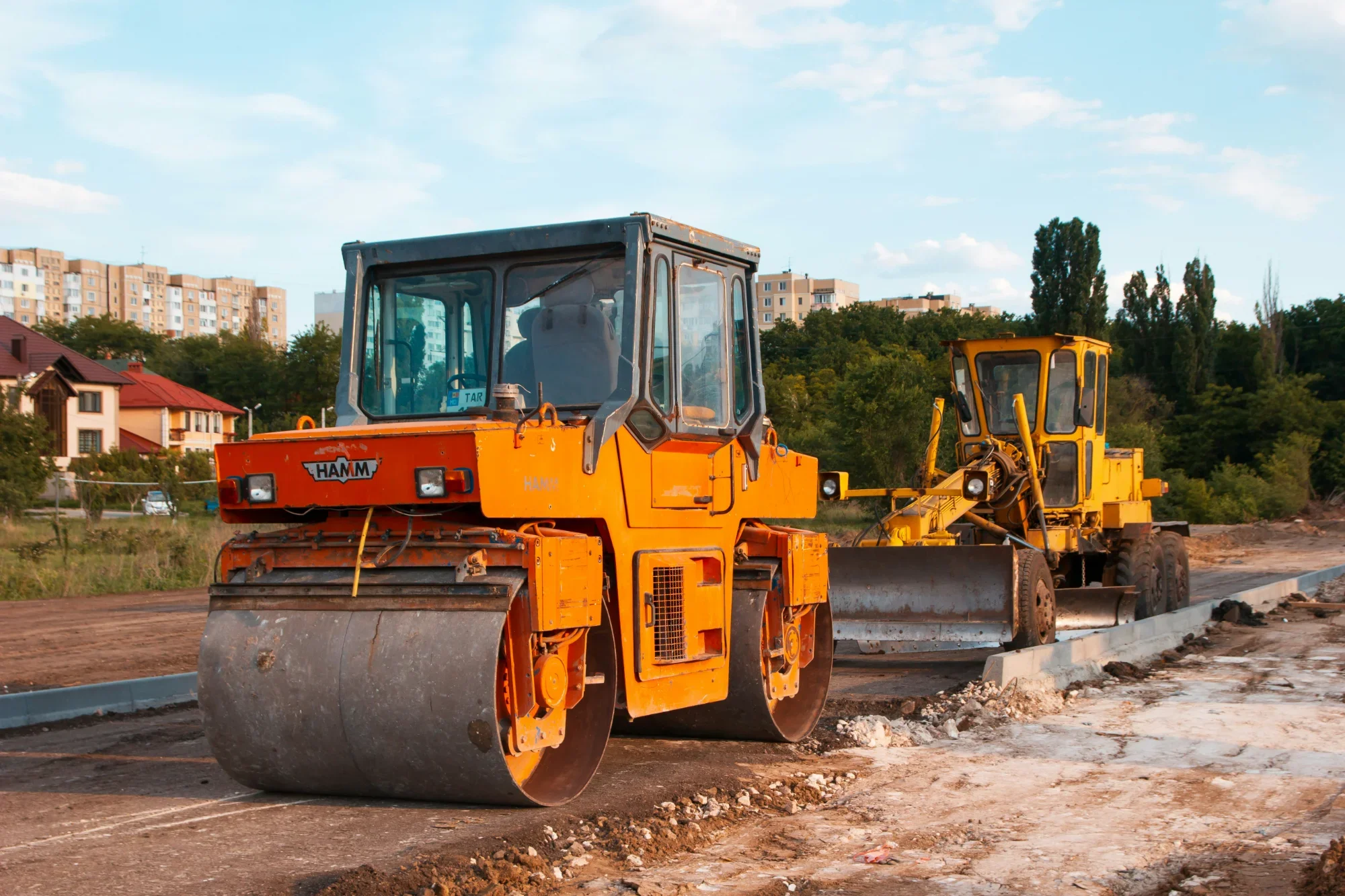 Bulldozer 5000 - Heavy Equipment Rental