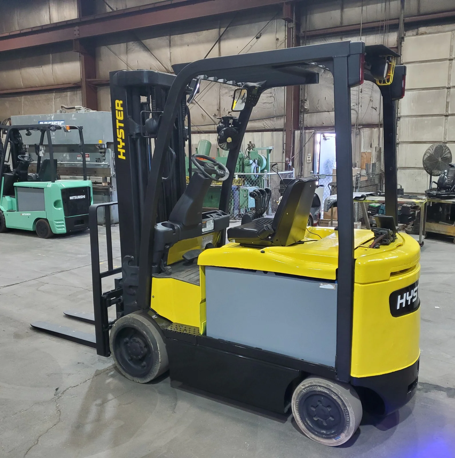 Whynda - Hyster E65XN Electric Forklift 6,500 lbs - Image 2